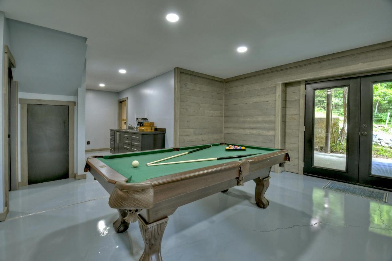 The Chariot - Creek Front With Hottub, Fire Pits, Billiards, Ev Charger - Sandalwood Stays Blue Ridge Exterior foto