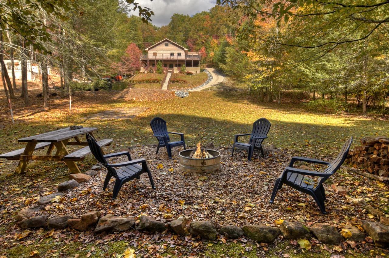 The Chariot - Creek Front With Hottub, Fire Pits, Billiards, Ev Charger - Sandalwood Stays Blue Ridge Exterior foto