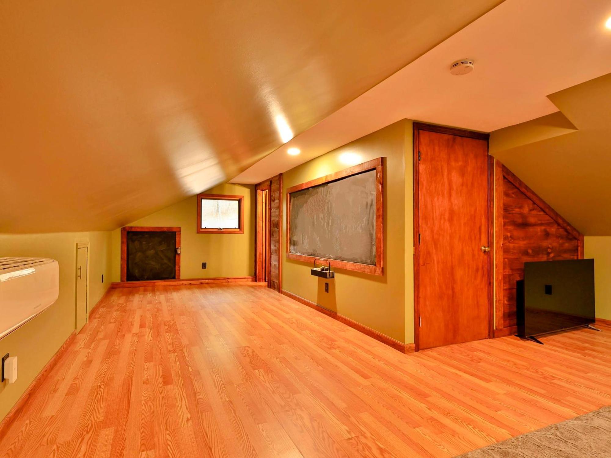 The Chariot - Creek Front With Hottub, Fire Pits, Billiards, Ev Charger - Sandalwood Stays Blue Ridge Exterior foto